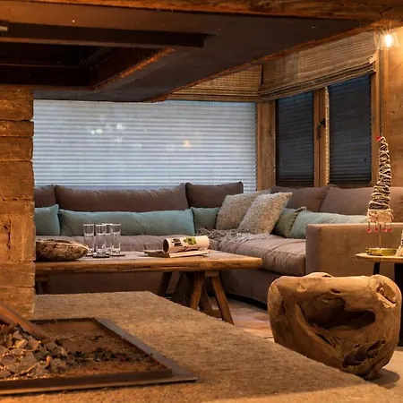 Wonderful, Spacious And Quiet In Apartment *