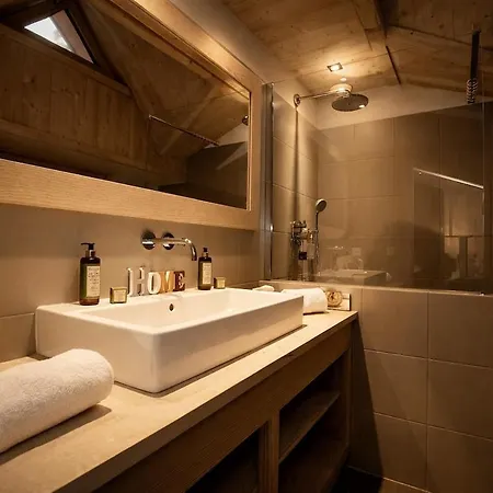 Wonderful, Spacious And Quiet In Apartmán