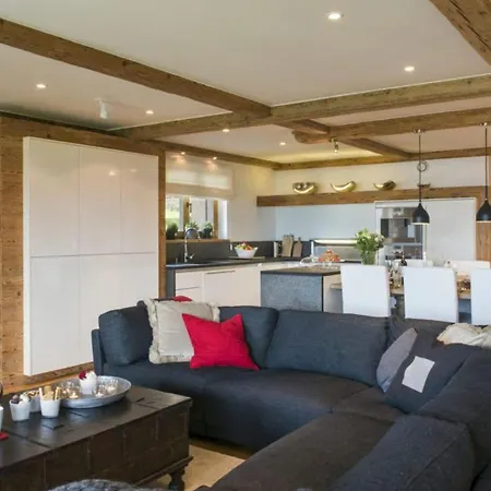 Apartment Wonderful, Spacious And Quiet In *