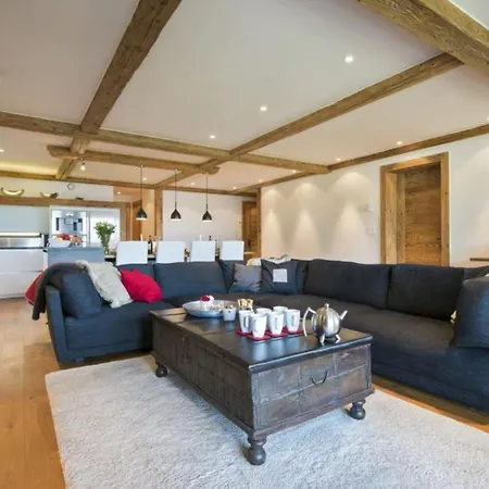 Wonderful, Spacious And Quiet In Apartment